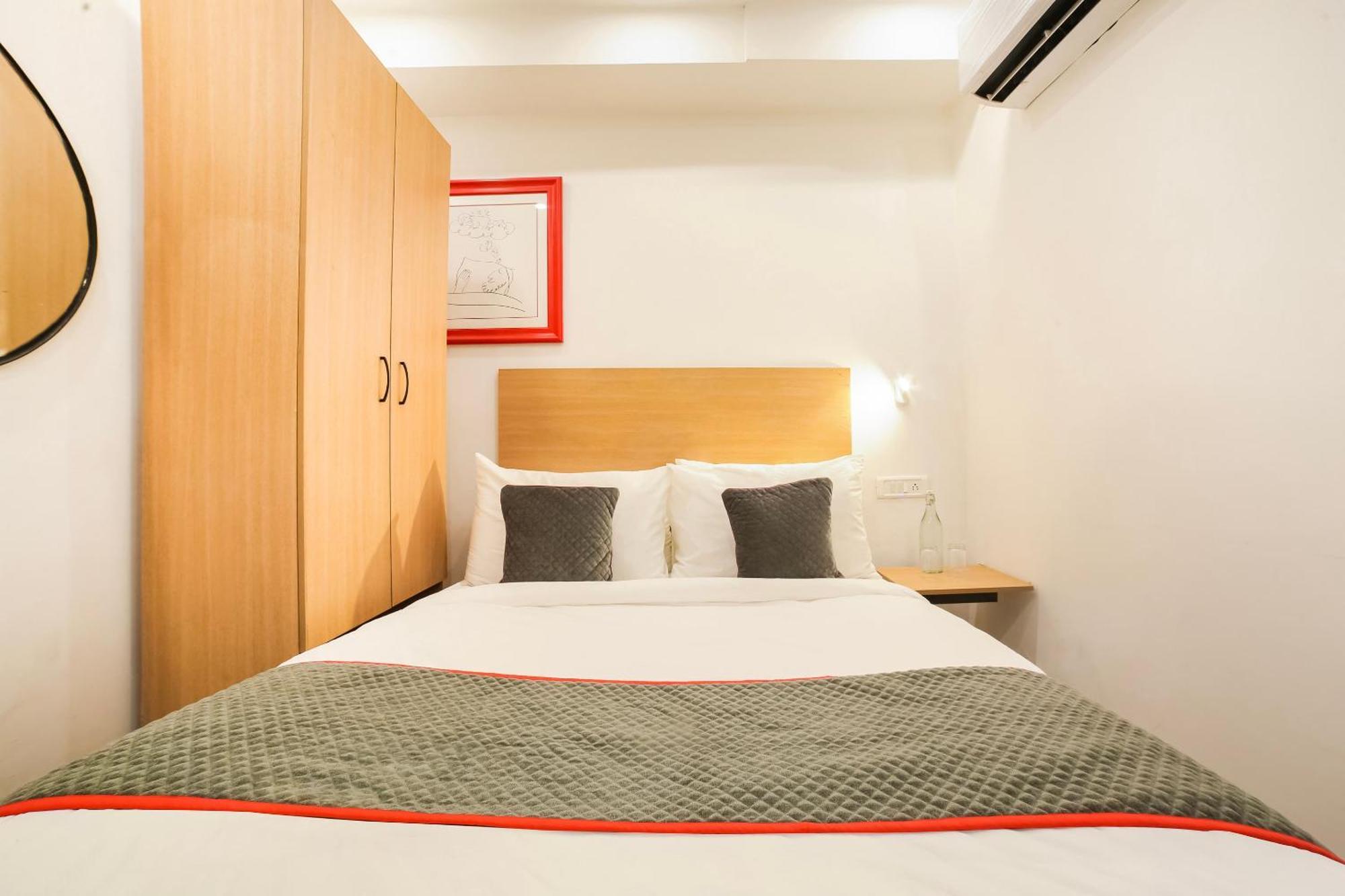 Super Hotel O Nawada Metro Delhi  Eksteriør billede