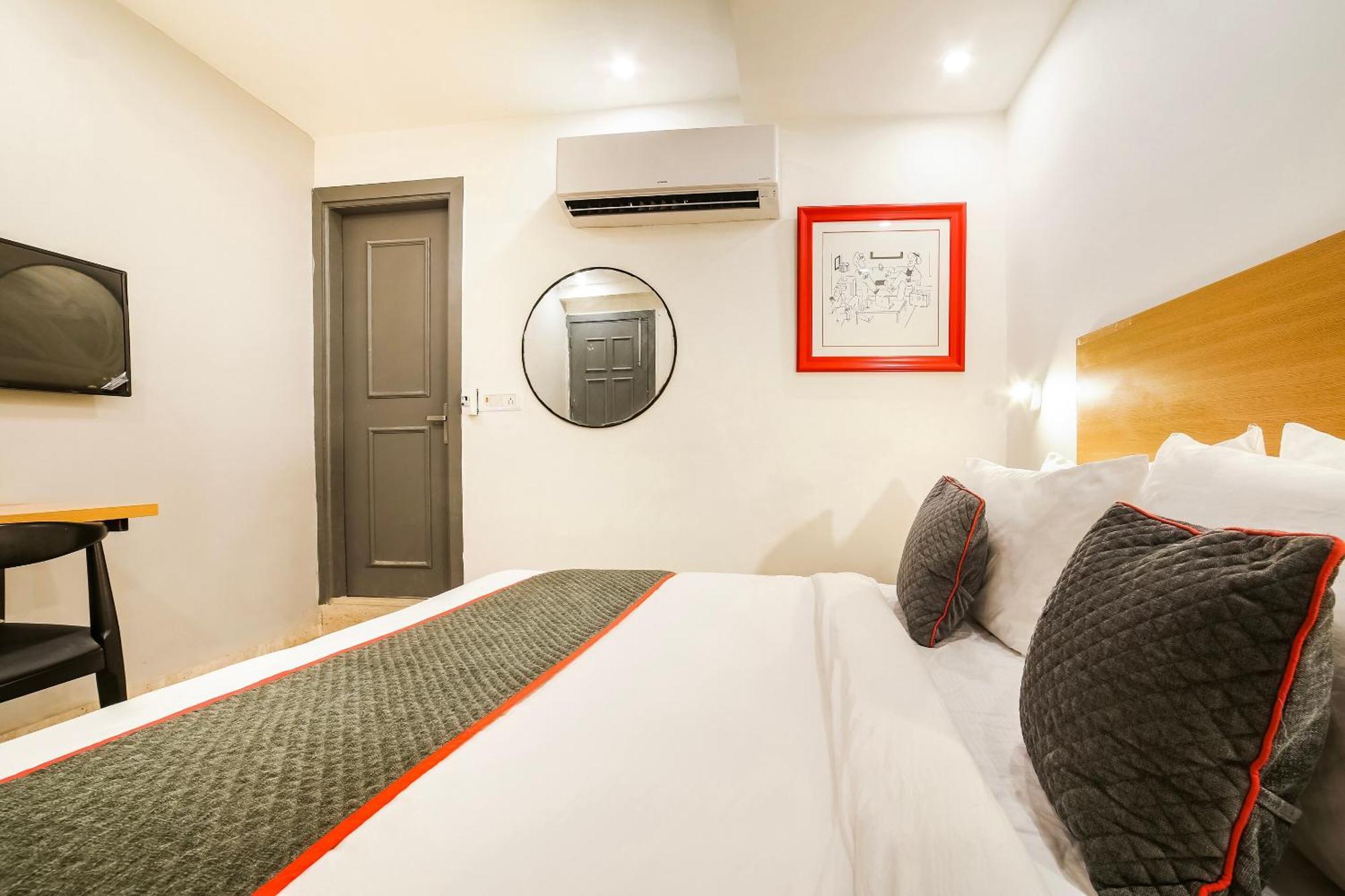 Super Hotel O Nawada Metro Delhi  Eksteriør billede